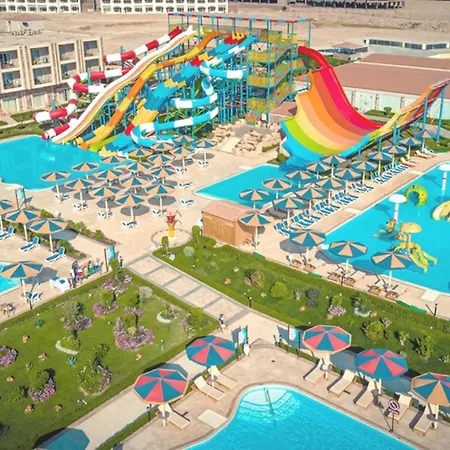 Hawaii Paradise Aqua Park Resort - Families And Couples Only