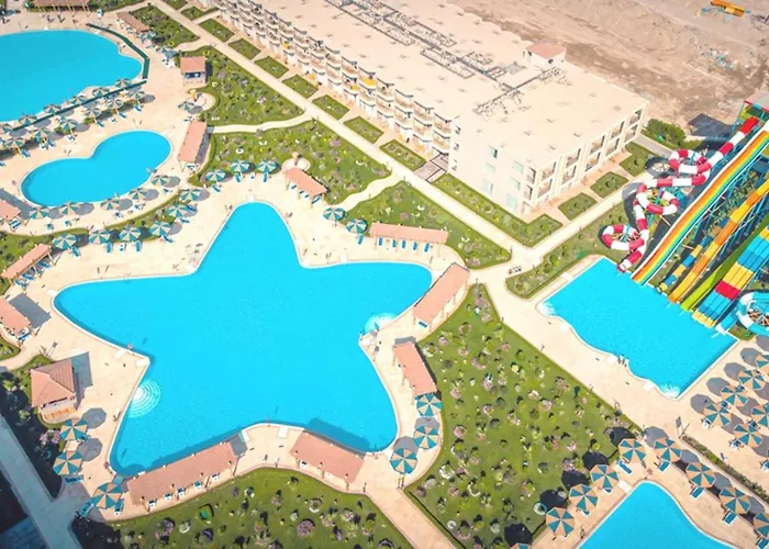 Hawaii Paradise Aqua Park - Families And Couples Only