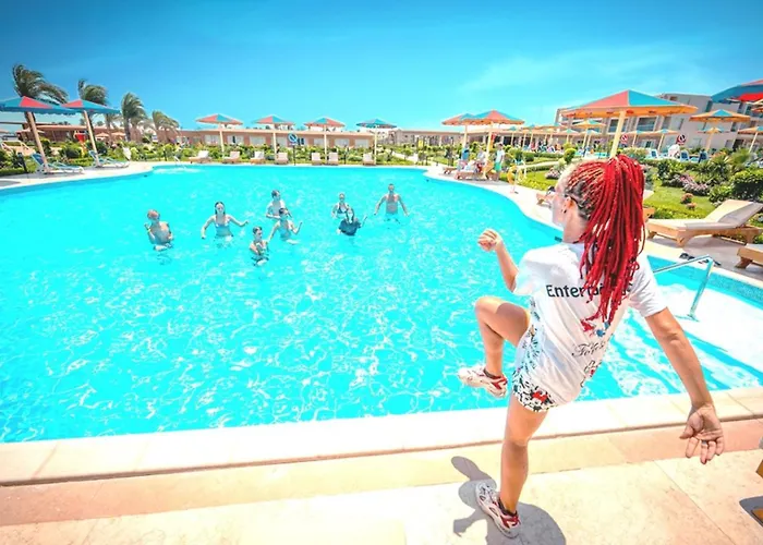Hawaii Paradise Aqua Park - Families And Couples Only Resort Hurgada
