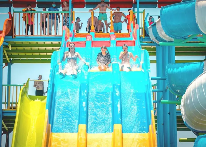 Hawaii Paradise Aqua Park - Families And Couples Only 5* Hurgada