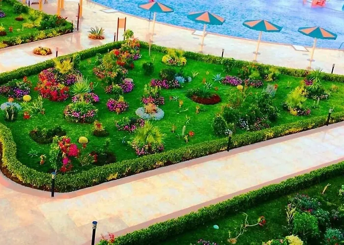 Resort Hawaii Paradise Aqua Park - Families And Couples Only Hurgada