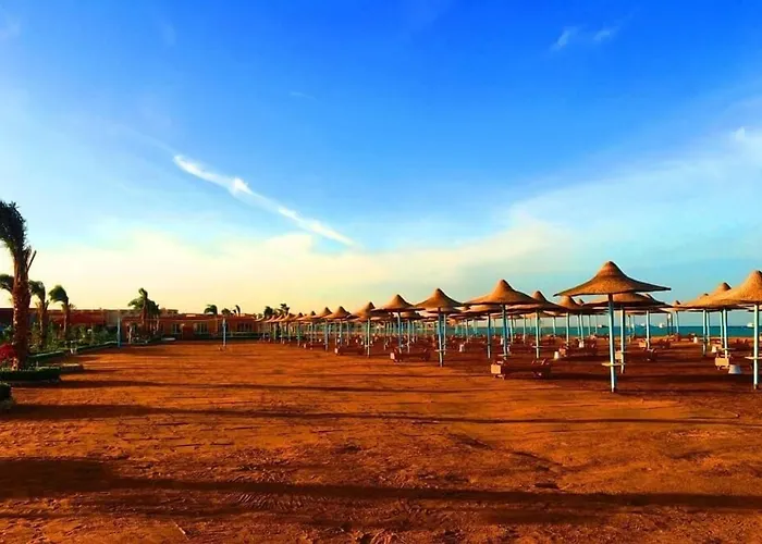 Resort Hawaii Paradise Aqua Park - Families And Couples Only
